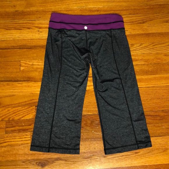 Lululemon Capri Pants - Picture 3 of 6
